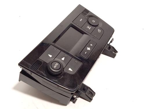 Used Climate control Climate control 33704595 33704595