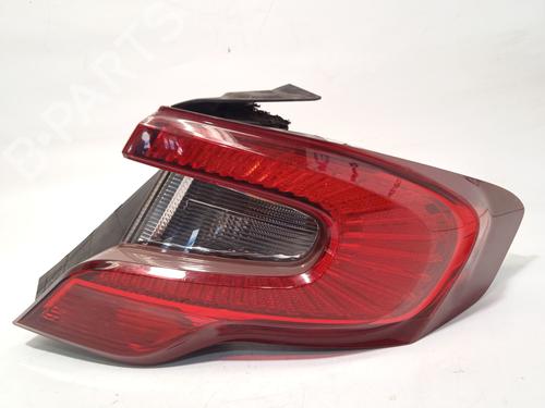 right-taillight-fiat-tipo-saloon-356_-357_-2015-25626754 main image