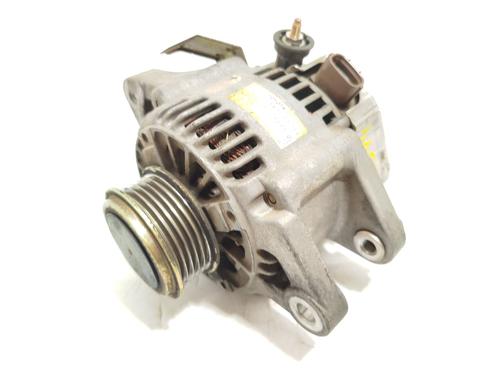 Used Alternator Alternator TOYOTA YARIS (_P1_) 1.4 D-4D (NLP10_, NLP10R) (75 hp) 32860426 32860426