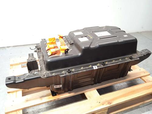 Used Battery Battery PEUGEOT 308 III (FB_, FH_, FP_, F3_, FM_) Hybrid 180 (F3DGXT, F3DGMH) (181 hp) 17385982 17385982