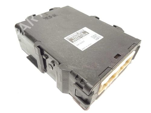 Used Gearbox control unit TOYOTA AURIS (_E18_) 1.8 Hybrid (ZWE186_, ZWE186R) (136 hp) 16440884