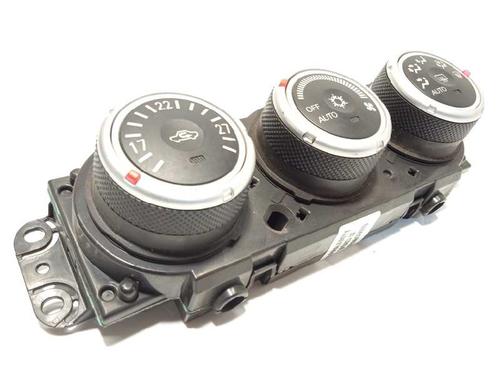 climate-control-mitsubishi-outlander-ii-cw_w-20-di-d-cw8w-7820a115xa-2005-2006-2007-2008-2009-2010-2011-2012-8929778 main image