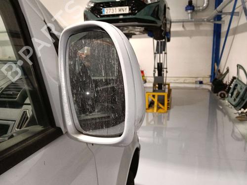 Left headlight MERCEDES-BENZ VITO Bus (W639) 111 CDI (639.701, 639.703, 639.705) | BP40229596C28 - Image 15