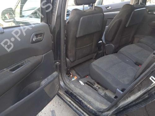 Left front door PEUGEOT 5008 (0U_, 0E_) 1.6 HDi | BP10711601C2 