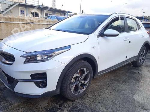 KIA XCEED (CD)  1.0 T-GDI  1591518