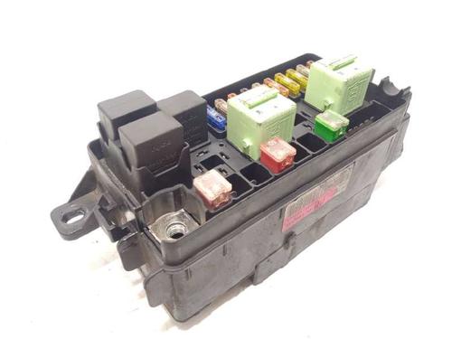 Used Fuse box Fuse box 10711550 10711550