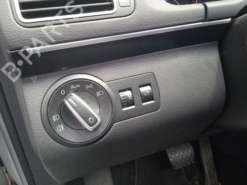Left tailgate light VW TOURAN (1T3) 2.0 TDI | BP33660742C79 - Image 26