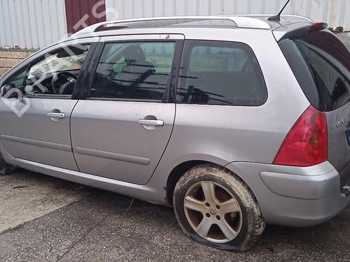 Left taillight PEUGEOT 307 SW (3H) 2.0 16V | BP30609834C34