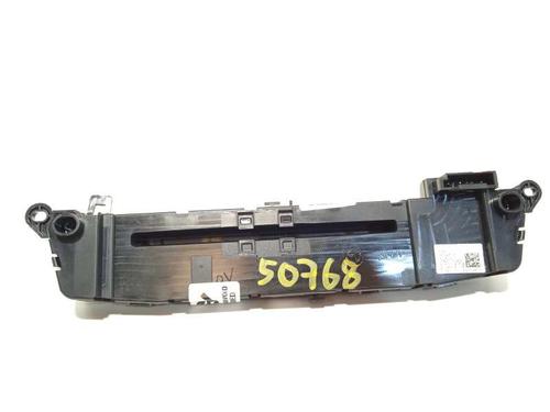 Switch BMW X1 (F48) sDrive 18 i | BP13239003I30 