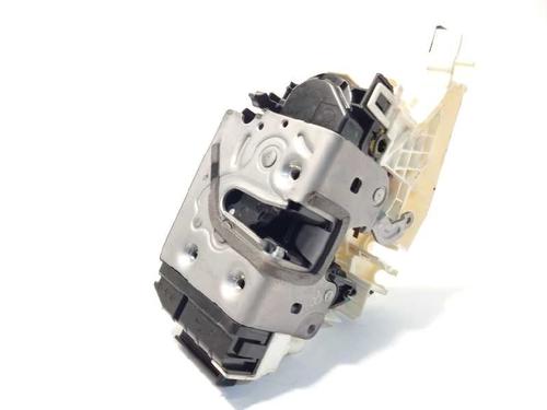 Used Rear right lock INFINITI Q30 1.6 (122 hp) 8327657
