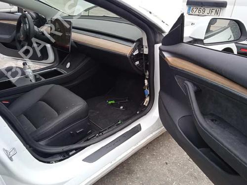 Electronic module TESLA MODEL 3 (5YJ3)  | BP12109883M83  - Image 17