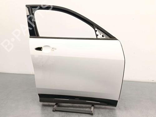 Used Right front door Right front door 38717669 38717669