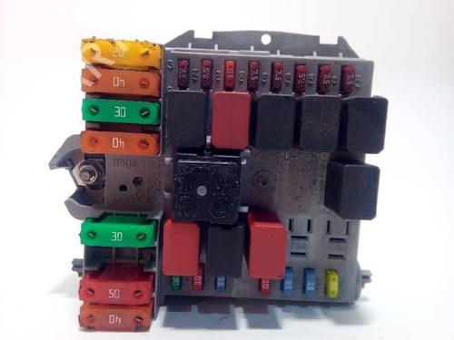 Used Fuse box Fuse box 4977545 4977545