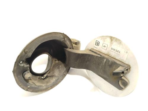 Fuel flap VOLVO V40 Hatchback (525) D2 | BP23537356C131 