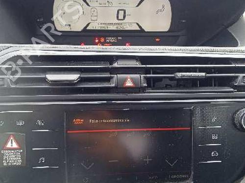 Fuse box CITROËN C4 Picasso II 1.6 BlueHDi 120 | BP17704077E1 