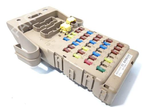 Used Fuse box Fuse box 6940338 6940338