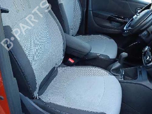 Lampa tylna klapy bagażnika prawa RENAULT CAPTUR I (J5_, H5_) 1.5 dCi 90 (J5N4, J5M5, J5MW, J5M6, J5AL, J5AJ) | BP6963772C80 