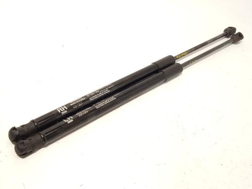 tailgate-lift-support-kia-rio-iv-yb-sc-fb-2017-28193804 main image
