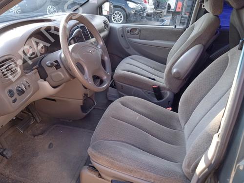 Left headlight CHRYSLER VOYAGER IV (RG, RS) 2.4 | BP18906432C28 