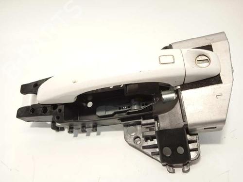 front-left-exterior-door-handle-audi-q3-8ub-8ug-20-tdi-8u1837885-2011-2012-2013-2014-2015-2016-2017-2018-2019-2020-7181908 main image