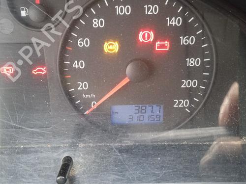 Cockpit VW TRANSPORTER T5 Van (7HA, 7HH, 7EA, 7EH) 2.5 TDI | BP31060843C47