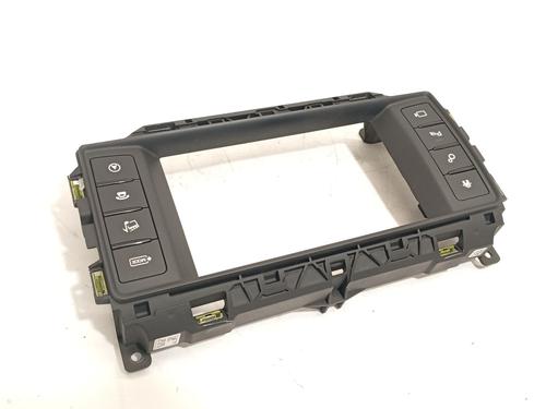Switch JAGUAR F-PACE (X761) 2.0 TD4 AWD | BP37415572I30 - Image 2