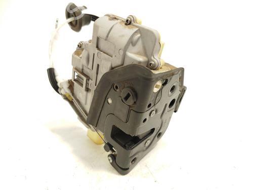 Rear right lock AUDI Q7 (4LB) 3.0 TDI quattro 3C4839016A