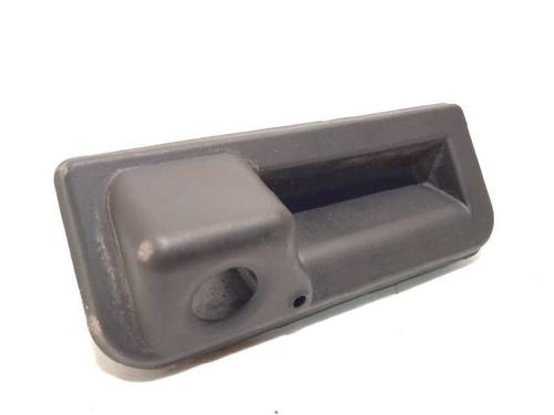 Used Tailgate handle Tailgate handle 15122608 15122608