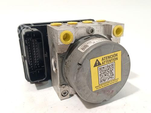 Used ABS pump SKODA OCTAVIA III Combi (5E5, 5E6) 2.0 TDI (150 hp) 31033872