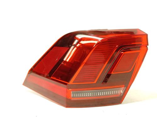 Used Left taillight Left taillight VW TIGUAN (AD1, AX1) 2.0 TDI (115 hp) 33986865 33986865