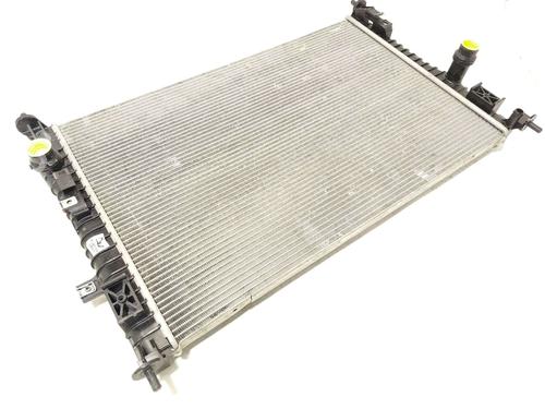 Used Water radiator Water radiator DS DS 7 Crossback (J4_, JR_, JC_) E-TENSE 225 (J4DGZU, J45GQU) (224 hp) 38744271 38744271