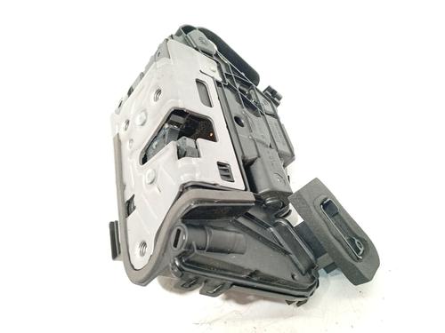front-right-lock-audi-a1-sportback-gba-2018-31933307 main image