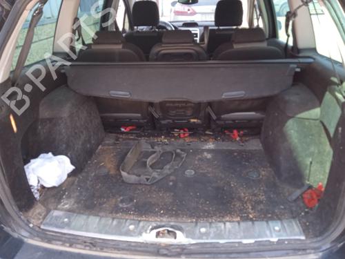 Left headlight PEUGEOT 307 SW (3H) 2.0 16V | BP19396089C28 