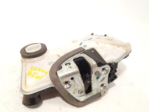 Used Front left lock Front left lock 25861241 25861241