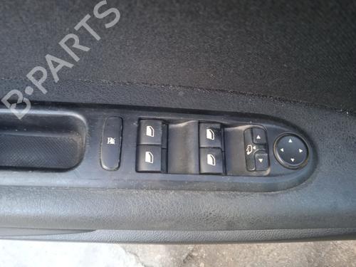 Left front window switch PEUGEOT 407 (6D_) 2.0 HDi 135 (6DRHRH, 6DRHRE, 6DRHRG, 6DRHRJ) | BP28217873I27 