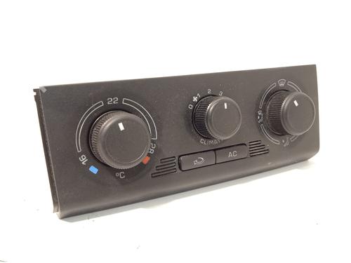 Used Climate control Climate control 27589669 27589669