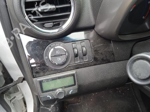 Left headlight CHEVROLET ORLANDO (J309) 2.0 D | BP24930484C28