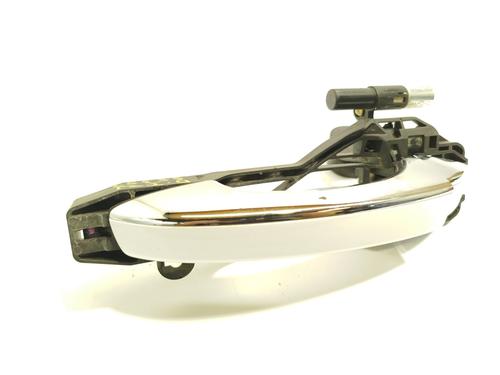 front-left-exterior-door-handle-mg-mg-zs-suv-azs1-2017-27174181 main image