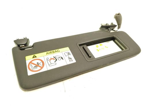 Used Right sun visor Right sun visor 32492595 32492595