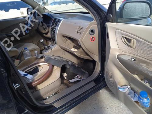 Right headlight HYUNDAI TUCSON (JM) 2.0 CRDi | BP13090428C29 