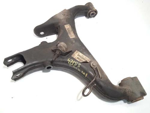 Used Right rear suspension arm LAND ROVER DISCOVERY III (L319) 2.7 TD 4x4 (190 hp) 9713028