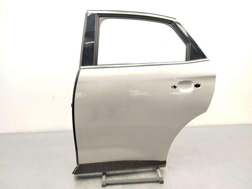 left-rear-door-ds-ds-7-crossback-j4_-jr_-jc_-2017-38704583 main image