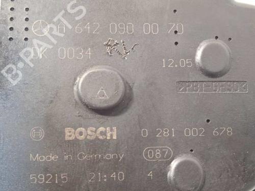 Throttle body MERCEDES-BENZ M-CLASS (W164) ML 320 CDI 4-matic (164.122) | BP7104883M82 