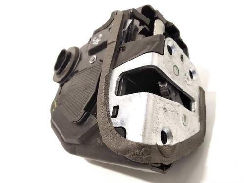 Rear left lock TOYOTA AVENSIS Saloon (_T27_) 1.8 VVT-i (ZRT271_, ZRT271R) 6906005051
