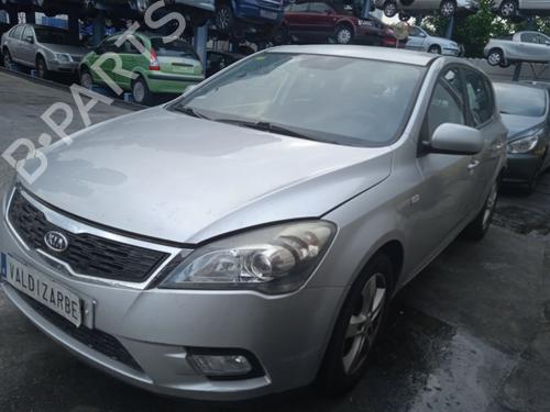 Rudehejsemekanisme Højre bagtil KIA CEE'D Hatchback (ED) 1.6 CRDi 115 | BP28544182C25 