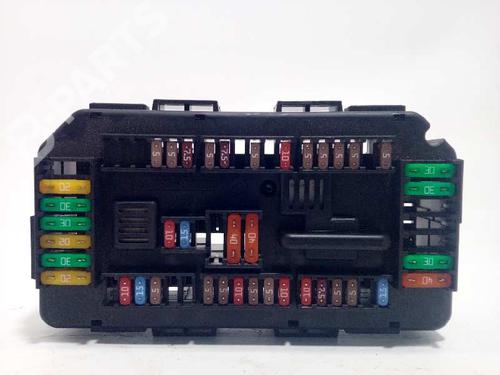 Used Fuse box BMW 4 Coupe (F32, F82) 420 d (190 hp) 4639219