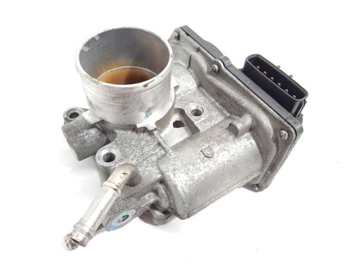 Used Throttle body TOYOTA AURIS (_E18_) 1.4 D-4D (NDE180_, NDE180R) (90 hp) 18299447
