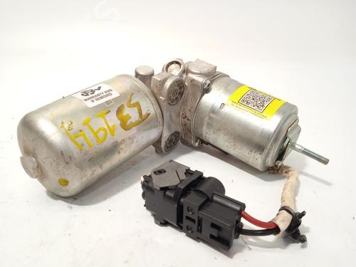 Used Servo brake TOYOTA COROLLA Hatchback (_E21_, _EA1_, _EH1_) 1.8 Hybrid (ZWE211) (98 hp) 29199817
