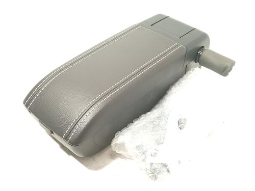 Used Armrest / Center console DACIA DOKKER Box Body/MPV 1.5 dCi 75 / Blue dCi 75 (FEJW, FEAH) (75 hp) 31706051