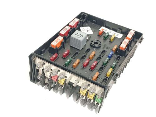 Fuse box VW PASSAT B7 Variant (365) 2.0 TDI | BP38518082E1 - Image 2